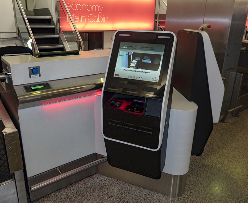 Self Bag Drop Machine LHR Self Bag Drop Machine LHR